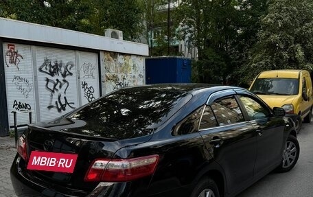 Toyota Camry, 2006 год, 900 000 рублей, 4 фотография