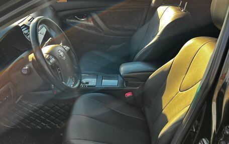 Toyota Camry, 2010 год, 1 800 000 рублей, 14 фотография