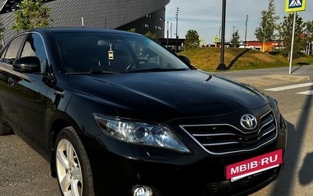 Toyota Camry, 2010 год, 1 800 000 рублей, 4 фотография