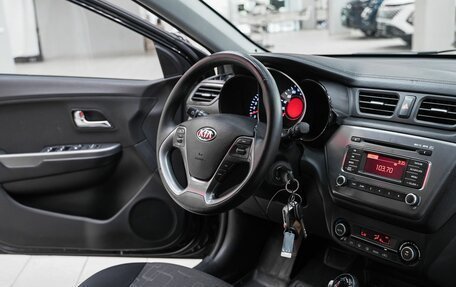 KIA Rio III рестайлинг, 2017 год, 1 049 000 рублей, 12 фотография