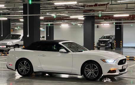 Ford Mustang VI рестайлинг, 2017 год, 1 985 000 рублей, 7 фотография