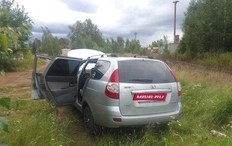 Hyundai Solaris II рестайлинг, 2011 год, 700 000 рублей, 4 фотография