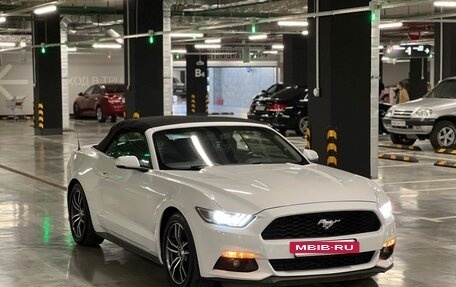 Ford Mustang VI рестайлинг, 2017 год, 1 985 000 рублей, 19 фотография