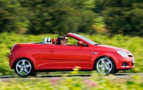 Opel Tigra, 2005 год, 840 000 рублей, 1 фотография
