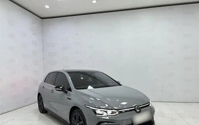 Volkswagen Golf VIII, 2022 год, 1 950 000 рублей, 1 фотография