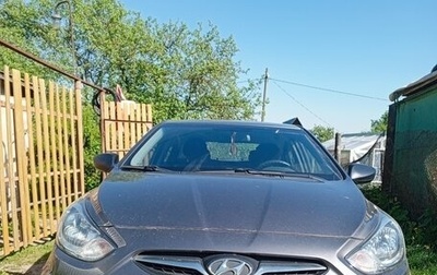 Hyundai Solaris II рестайлинг, 2012 год, 900 000 рублей, 1 фотография