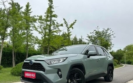 Toyota RAV4, 2022 год, 2 350 000 рублей, 1 фотография