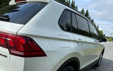 Volkswagen Tiguan II, 2019 год, 2 750 000 рублей, 3 фотография