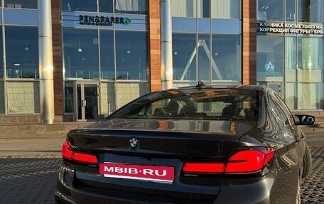 BMW 5 серия, 2018 год, 3 250 000 рублей, 2 фотография
