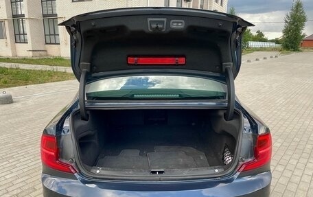 Volvo S90 II рестайлинг, 2017 год, 2 450 000 рублей, 15 фотография