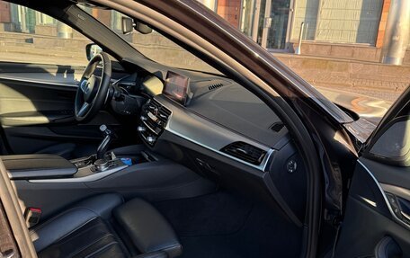 BMW 5 серия, 2018 год, 3 250 000 рублей, 12 фотография