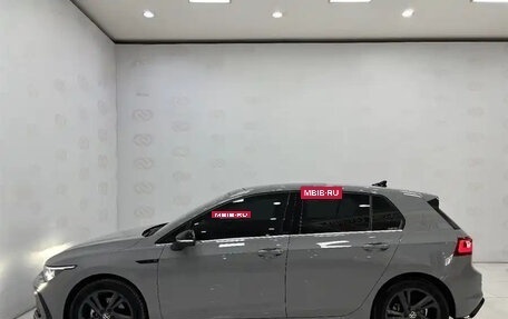 Volkswagen Golf VIII, 2022 год, 1 950 000 рублей, 6 фотография