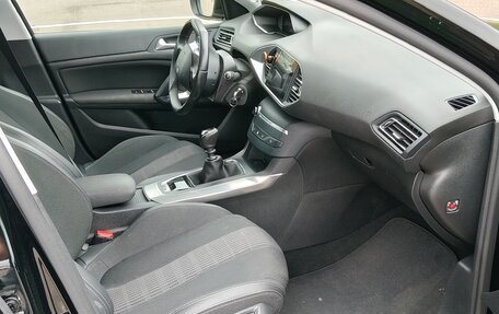 Peugeot 308 II, 2020 год, 1 550 000 рублей, 10 фотография