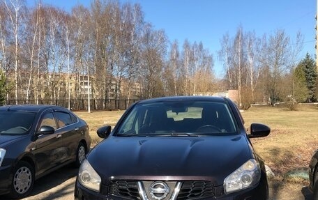 Nissan Qashqai, 2010 год, 1 050 000 рублей, 2 фотография