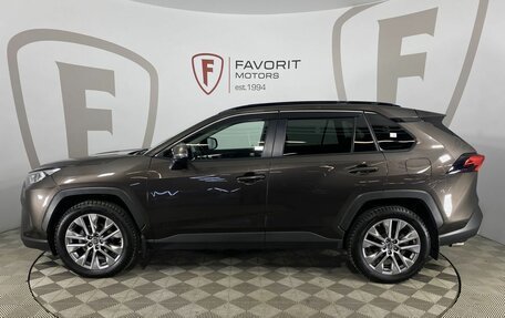 Toyota RAV4, 2021 год, 2 795 000 рублей, 5 фотография