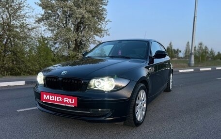 BMW 1 серия, 2011 год, 860 000 рублей, 9 фотография