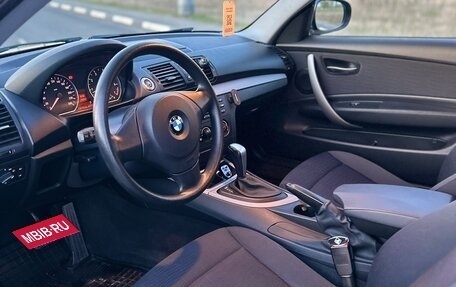 BMW 1 серия, 2011 год, 860 000 рублей, 10 фотография