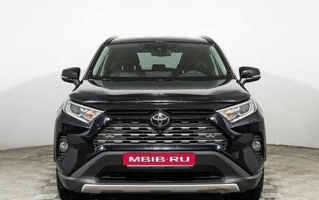 Toyota RAV4, 2020 год, 3 340 000 рублей, 2 фотография
