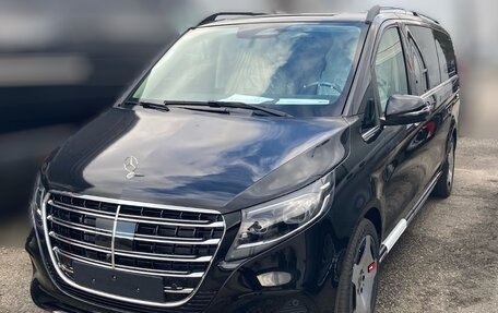 Mercedes-Benz V-Класс, 2025 год, 14 248 000 рублей, 3 фотография