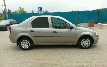 Renault Logan I, 2011 год, 650 000 рублей, 3 фотография