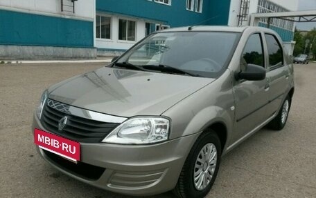 Renault Logan I, 2011 год, 650 000 рублей, 6 фотография