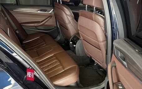 BMW 5 серия, 2020 год, 3 990 000 рублей, 12 фотография