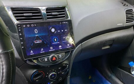 Hyundai Solaris II рестайлинг, 2016 год, 520 000 рублей, 4 фотография