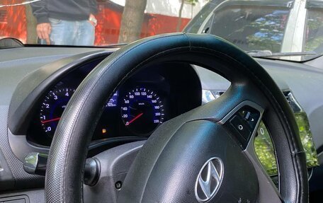 Hyundai Solaris II рестайлинг, 2016 год, 520 000 рублей, 5 фотография
