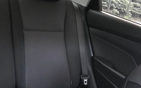 Hyundai Solaris II рестайлинг, 2017 год, 1 230 000 рублей, 8 фотография