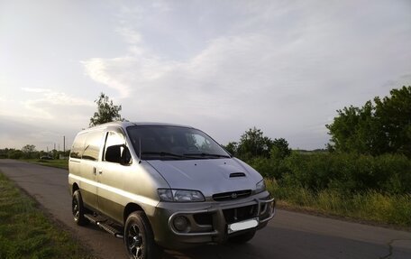 Hyundai Starex I рестайлинг, 1999 год, 500 000 рублей, 1 фотография