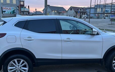 Nissan Qashqai, 2021 год, 2 100 000 рублей, 4 фотография