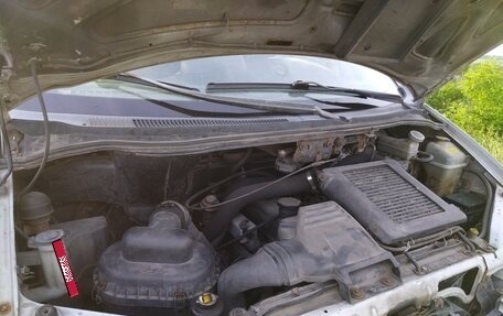 Hyundai Starex I рестайлинг, 1999 год, 500 000 рублей, 8 фотография