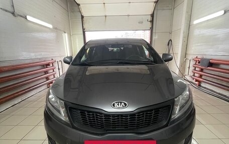 KIA Rio III рестайлинг, 2013 год, 770 000 рублей, 10 фотография