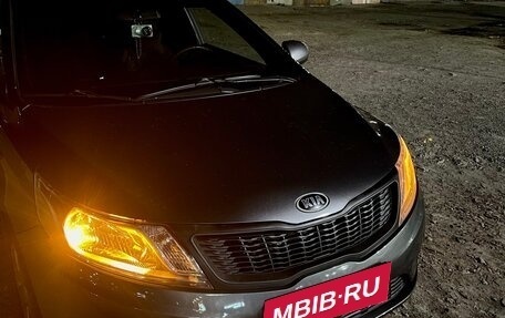 KIA Rio III рестайлинг, 2013 год, 770 000 рублей, 18 фотография