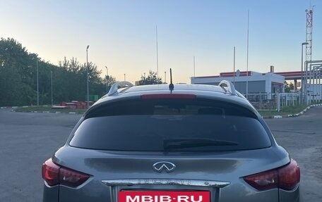 Infiniti QX70, 2016 год, 3 500 000 рублей, 8 фотография