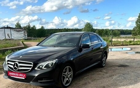 Mercedes-Benz E-Класс, 2014 год, 2 150 000 рублей, 3 фотография
