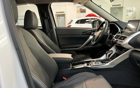 Mitsubishi Eclipse Cross, 2022 год, 3 099 000 рублей, 11 фотография
