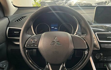 Mitsubishi Eclipse Cross, 2022 год, 3 099 000 рублей, 8 фотография