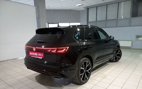 Volkswagen Touareg III, 2024 год, 14 990 000 рублей, 5 фотография