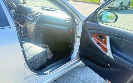 Toyota Camry, 2011 год, 1 150 000 рублей, 8 фотография