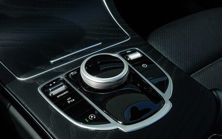 Mercedes-Benz C-Класс, 2017 год, 2 750 000 рублей, 14 фотография