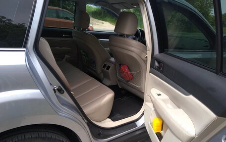 Subaru Outback IV рестайлинг, 2014 год, 2 000 000 рублей, 7 фотография