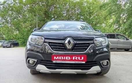 Renault Sandero II рестайлинг, 2020 год, 1 000 000 рублей, 2 фотография