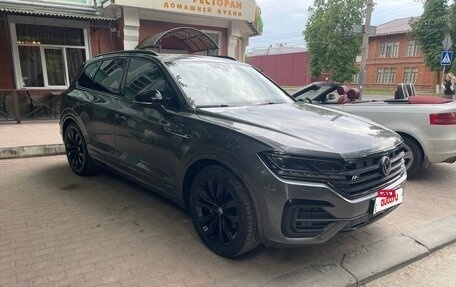 Volkswagen Touareg III, 2020 год, 6 900 000 рублей, 2 фотография