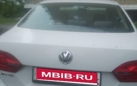 Volkswagen Jetta III, 2013 год, 800 000 рублей, 3 фотография