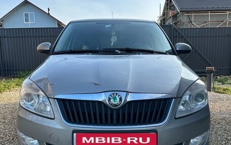 Skoda Fabia II, 2010 год, 420 000 рублей, 1 фотография