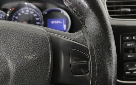 Renault Logan II, 2015 год, 660 000 рублей, 14 фотография