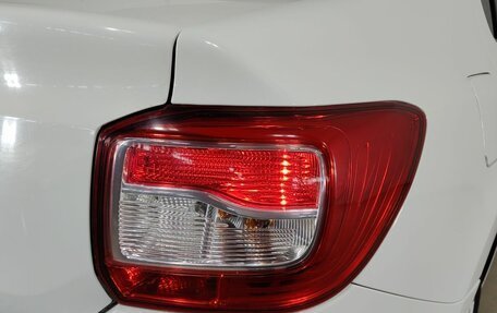 Renault Logan II, 2015 год, 660 000 рублей, 26 фотография