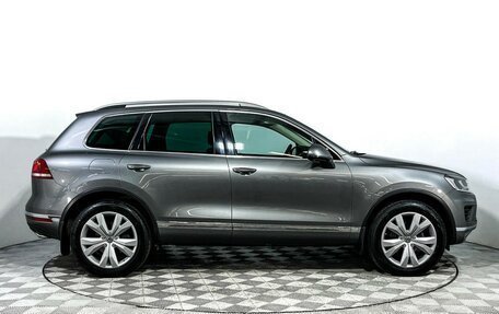 Volkswagen Touareg III, 2015 год, 3 199 000 рублей, 4 фотография