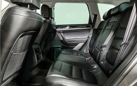 Volkswagen Touareg III, 2015 год, 3 199 000 рублей, 10 фотография